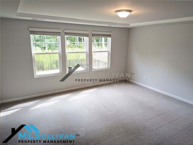 Building Photo - 4020 Whitney Peak Dr