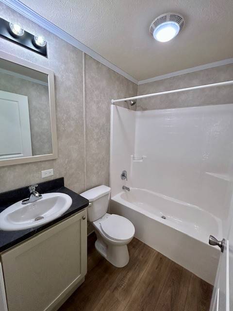 Building Photo - 8001 Hamilton Ave