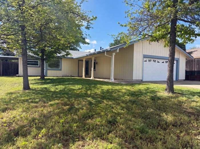 Building Photo - 5901 Small Hill Ct