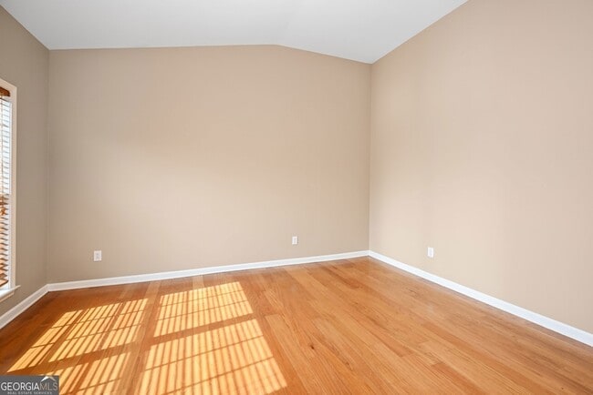 Building Photo - 317 Granite Way