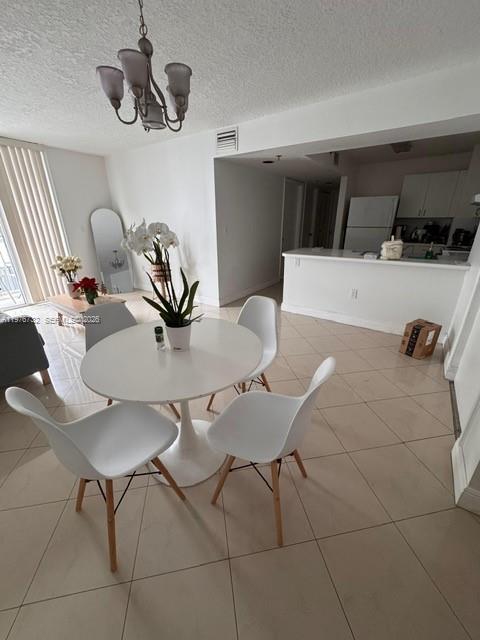 Building Photo - 104 SW 9th St