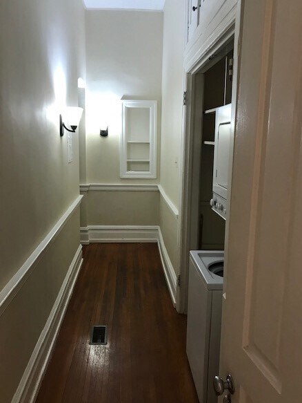 Hallway - 457 N Potomac St