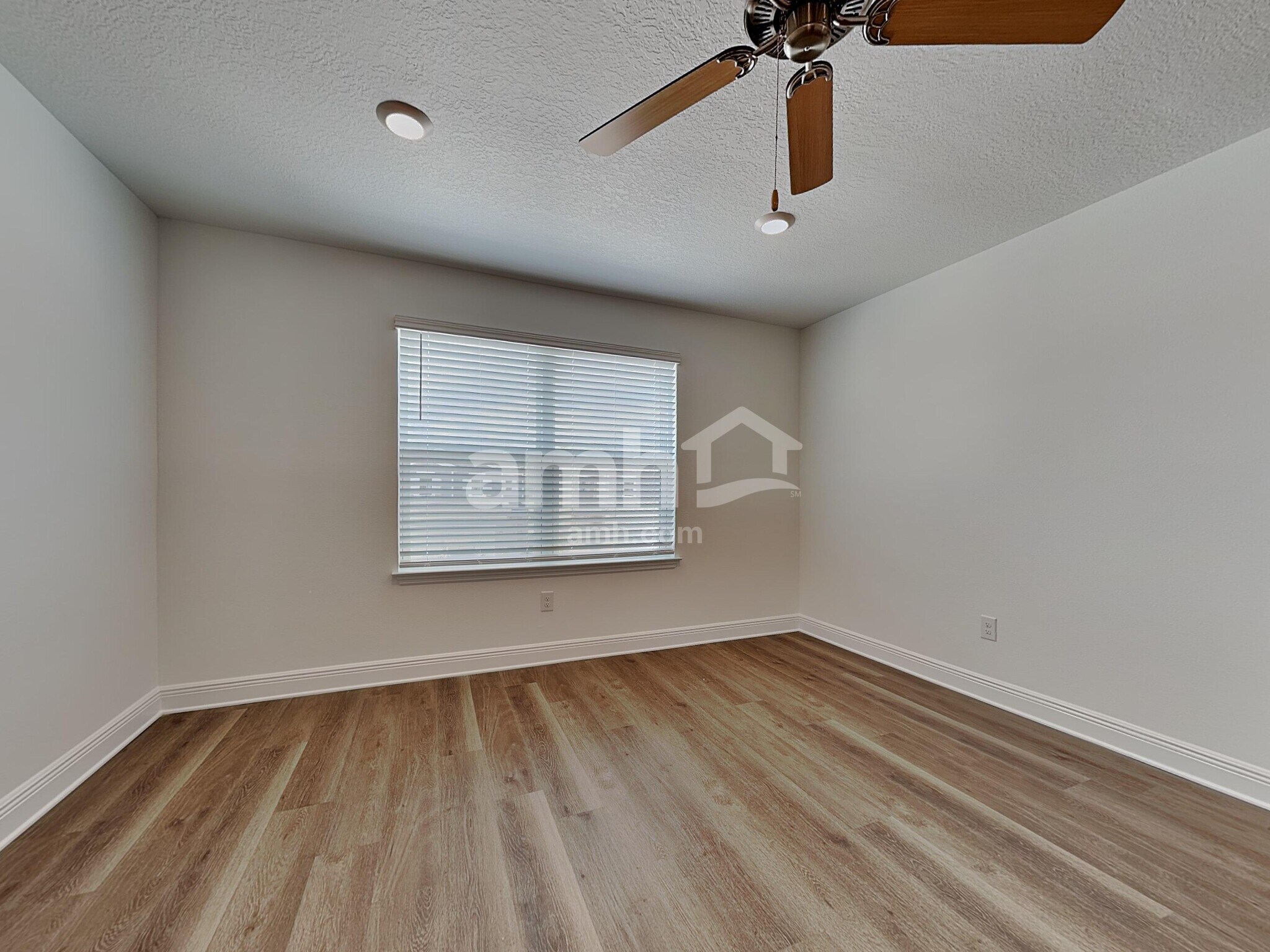 Building Photo - 6786 Atlantic Bch Ave