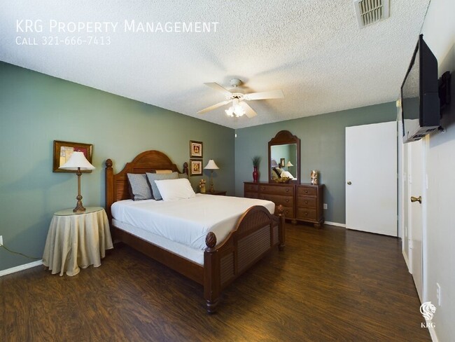 Building Photo - 1702 Quintero Ct