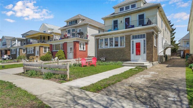 Building Photo - 59 Crestwood Ave