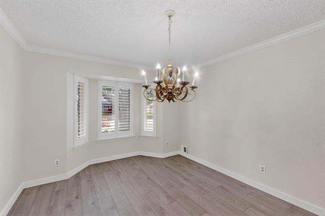 Building Photo - 1301 Warwick St