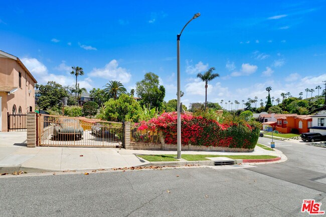 Building Photo - 3757 Lorado Way