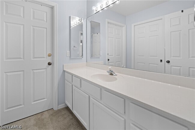 Building Photo - 14967 Rivers Edge Ct