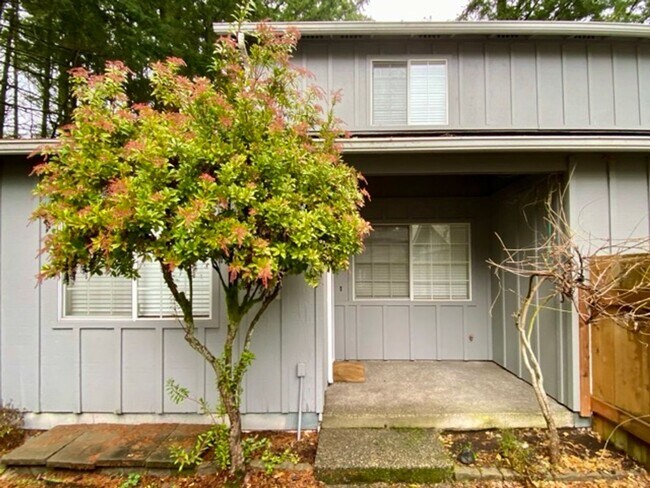Primary Photo - Quaint 2BR 1.5BA Condo in the Vineyards