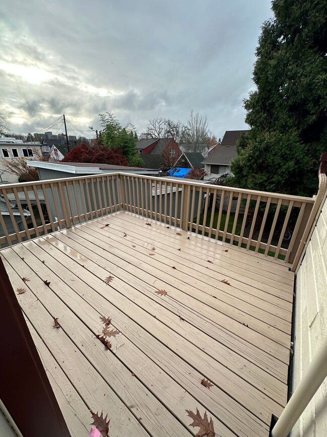 Building Photo - (488) 15th Street Apartments - 1 Bedroom / 1 Bathroom