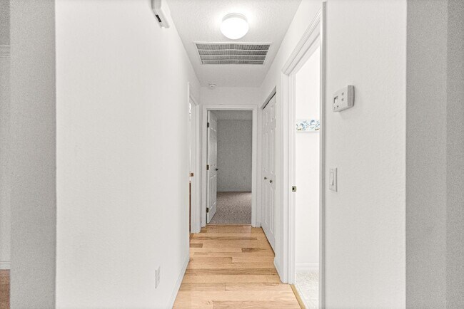 Building Photo - 9119 SW 99th Ct Rd