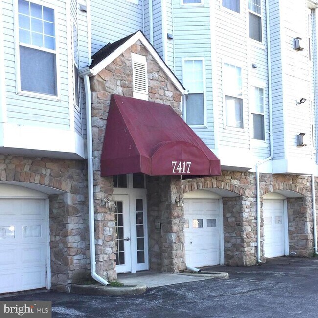 Building Photo - 7417 Hindon Cir