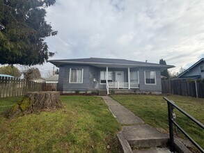 Building Photo - Beautiful 3-bedroom Tacoma Home! Apply Today
