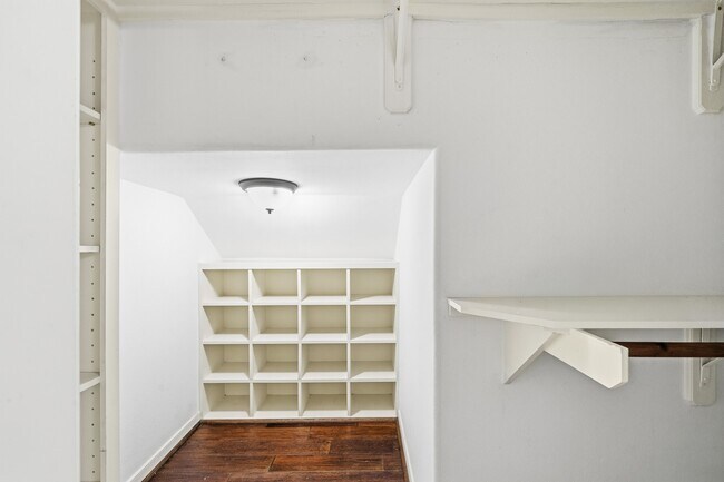 Building Photo - 13619 Braeswest Dr