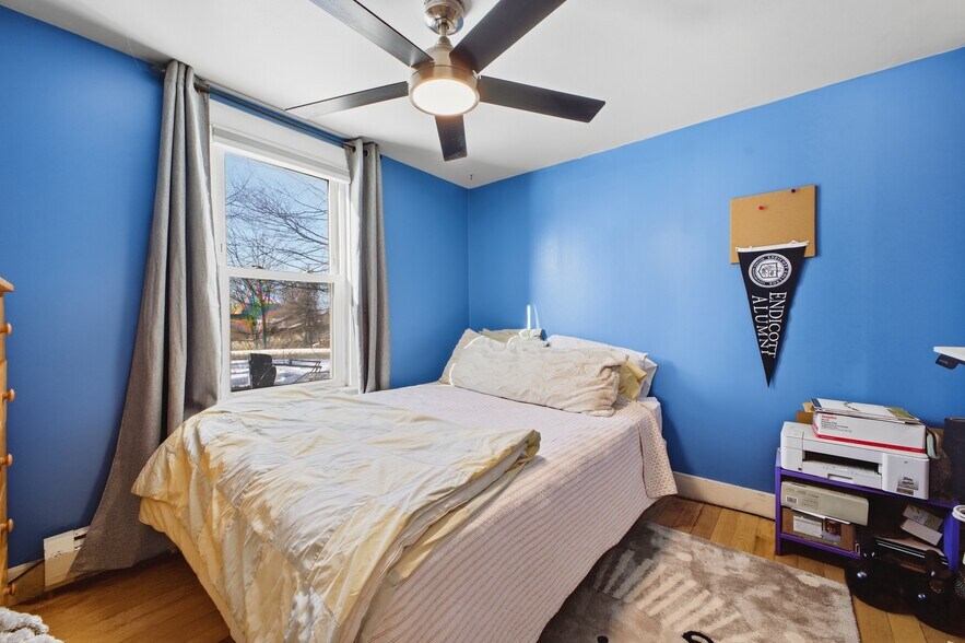 Building Photo - 2 Ridgeland Ave