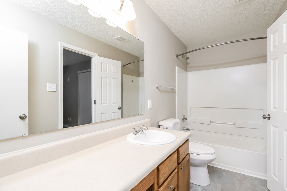 Building Photo - 2011 Dunsmore Ln