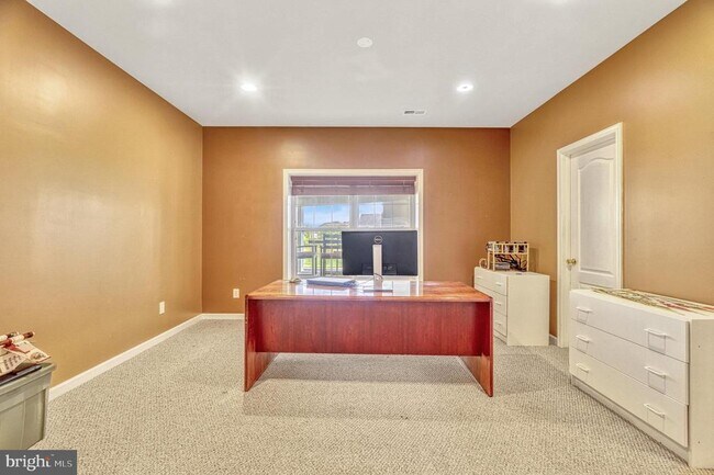 Building Photo - 22374 Dolomite Hills Dr