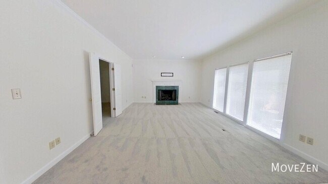 Building Photo - 2400 Tweedmore Ct