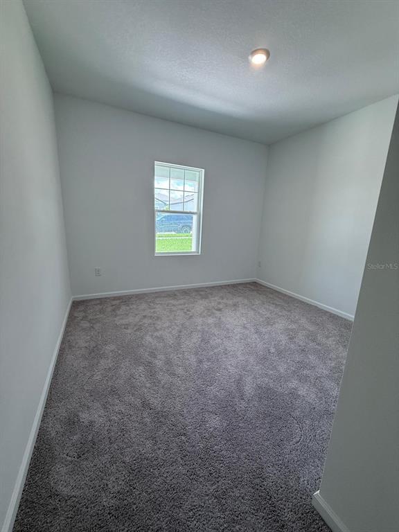 Building Photo - 452 Hennepin Lp