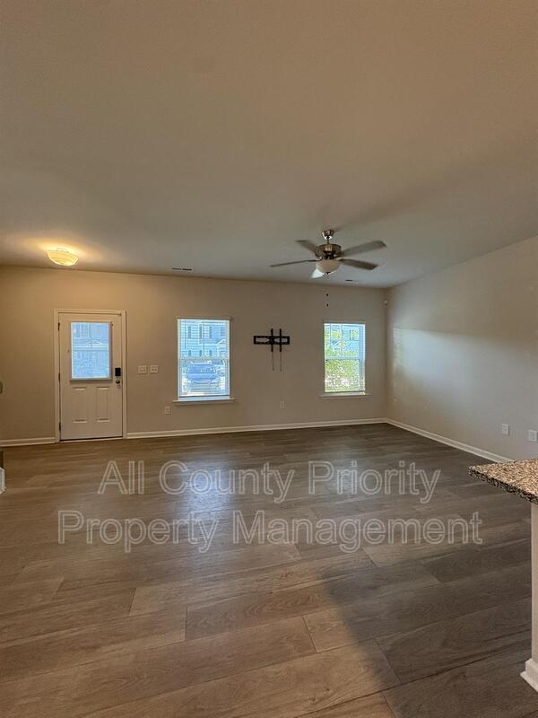 Building Photo - 112 Boykin Ave