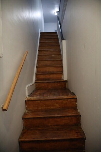 Building Photo - 4826 N Camac St