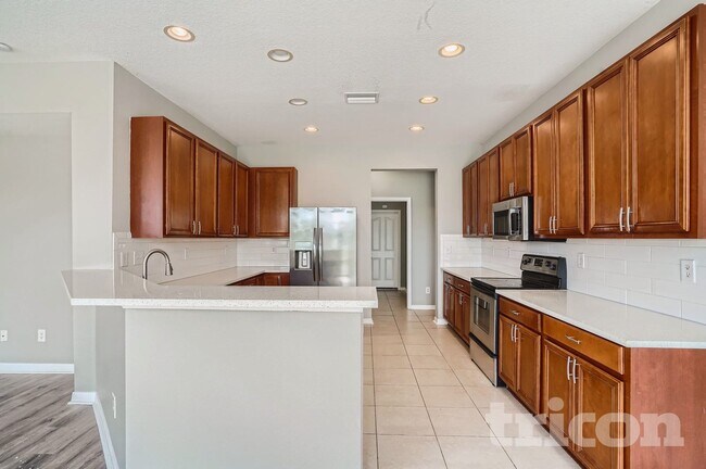 Building Photo - 10624 Bamboo Rod Cir