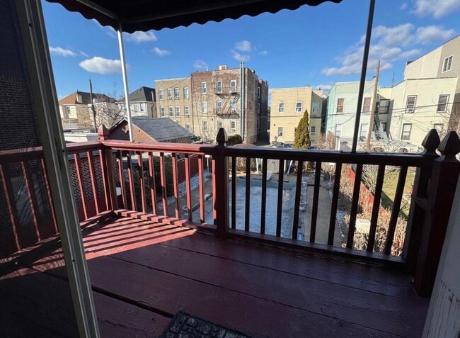 Building Photo - 7705 5th Ave