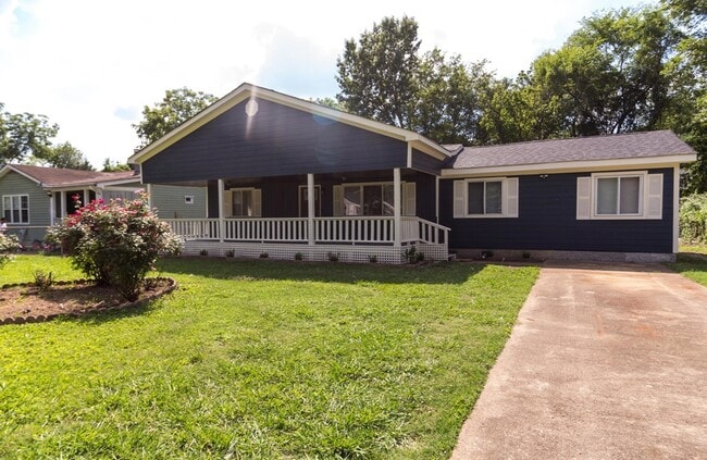 Building Photo - 207 Central Dr