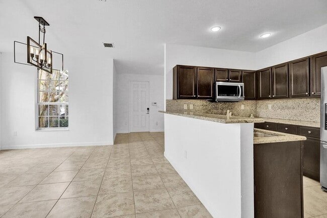 Building Photo - 9081 SW 169th Ct