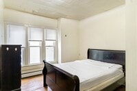 Building Photo - 822 Westcott St