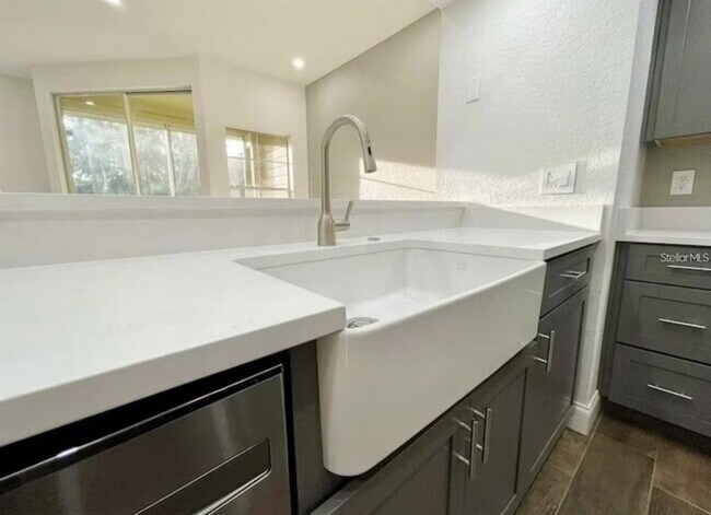 Building Photo - 5017 City St