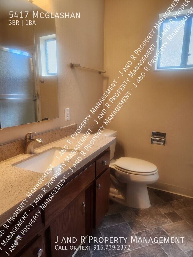 Building Photo - 5417 Mcglashan-