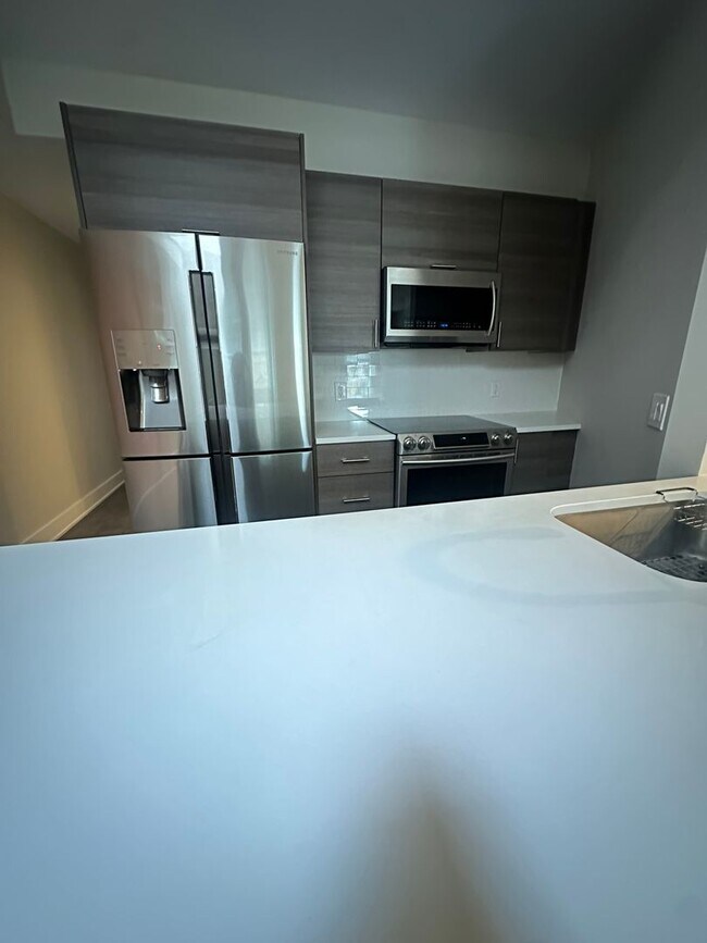 Building Photo - Modern 2 Bedroom, 2 Bathroom Penthouse with Parking in Historic LeDroit Park