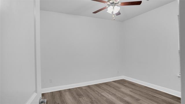 Building Photo - 1520 Summit View Ln