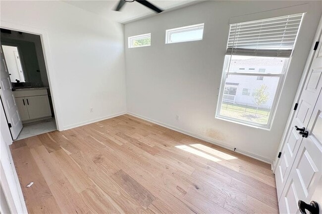 Building Photo - 1623 Brooks Ave