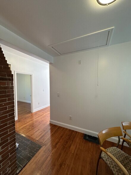 Building Photo - 80 Parker Hill Ave
