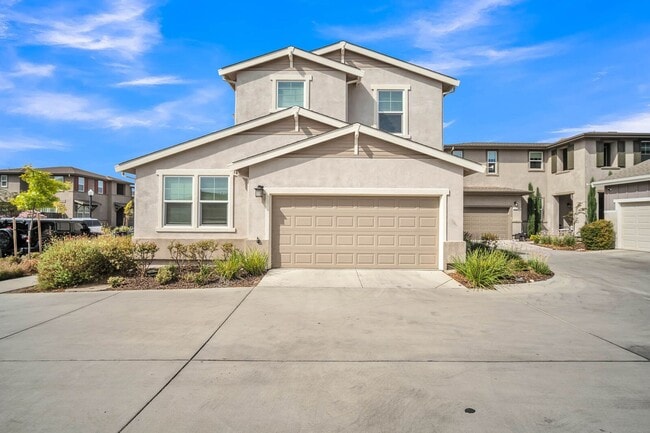 Building Photo - 2333 Aerostar Way