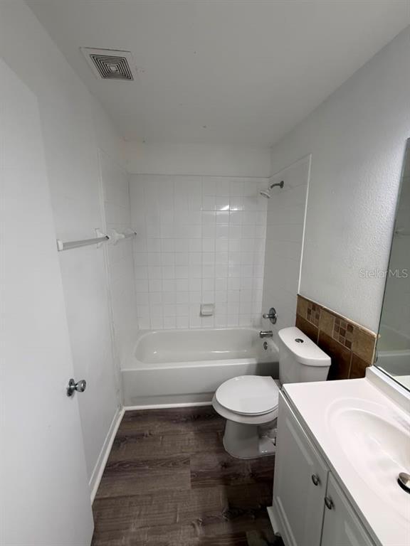 Building Photo - 833 Caribbean Dr