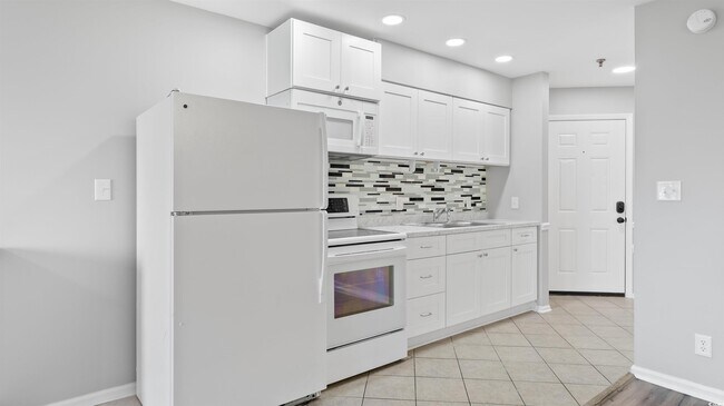 Building Photo - 1100 Possum Trot Rd