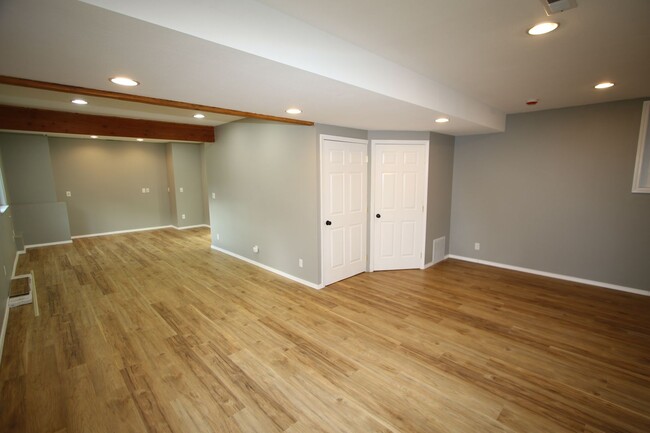Building Photo - 19508 Highland Ridge Dr