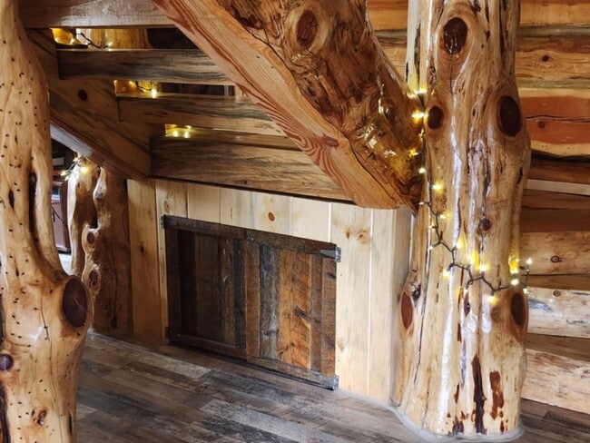 Building Photo - 61468 Blackhawk Trail Ln