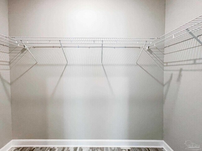 Building Photo - 5170 Burlington Ave