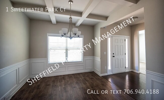 Building Photo - 1 Sweetwater Park Ct