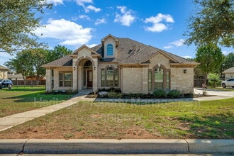 Building Photo - 226 Hamburg Ave