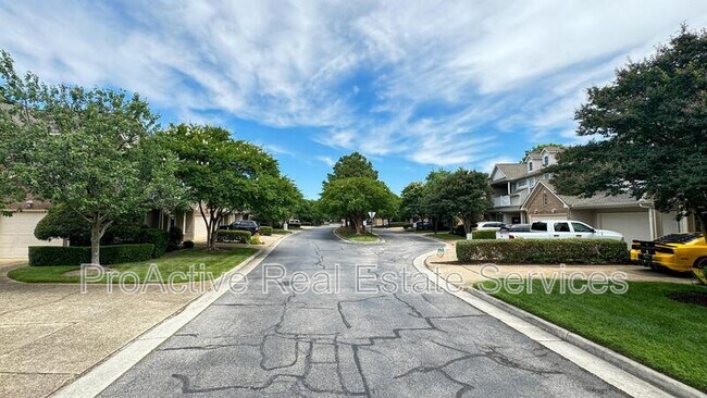 Building Photo - 1034 Grand Oak Ln