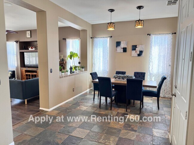 Building Photo - Huge 3 Bed 2 Bath Home With Pool & Spa in Hacienda Heights Neighborhood!!