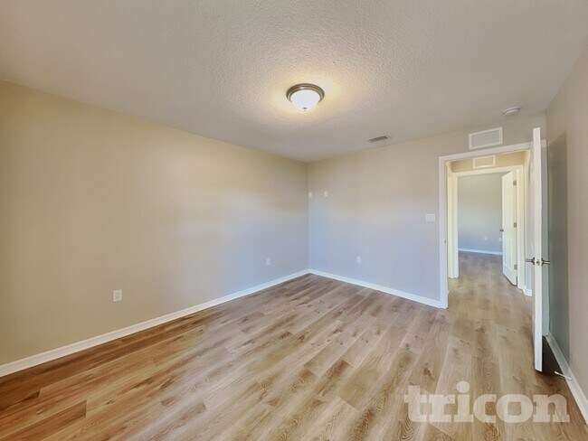 Building Photo - 26060 Concepcion Dr