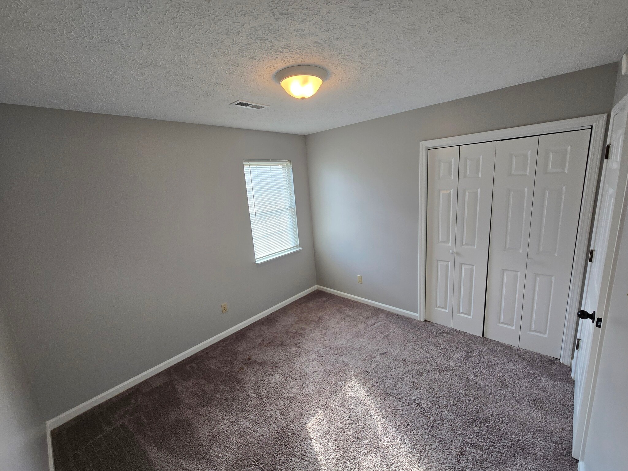 Building Photo - 114 Herring Hts