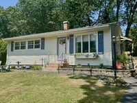 Building Photo - 169 Indigo St