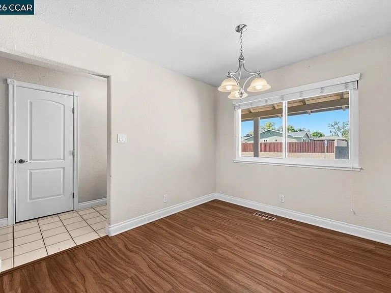 Building Photo - 4605 Wilson Ln